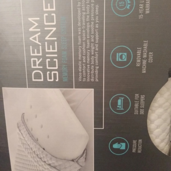 Martha Stewart Dream Science Memory Foam Pillow - Picture 4 of 6